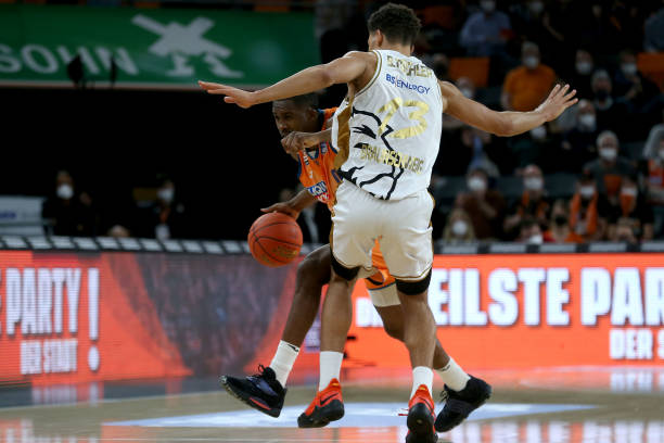 刺的一场比 刺的一场比